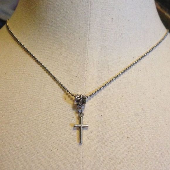 🦄5 for $35🦄 Cross Charm - Picture 3 of 4